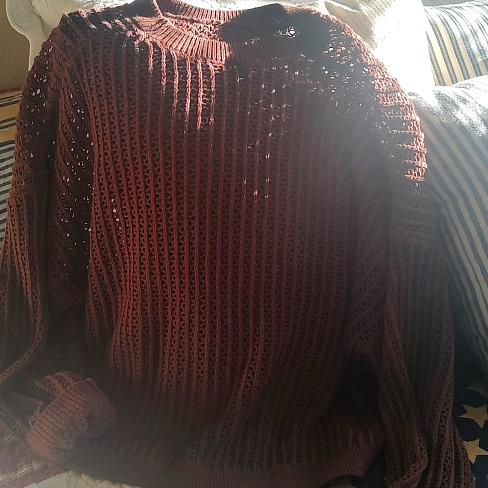 Cute knitted brown sweater size xl